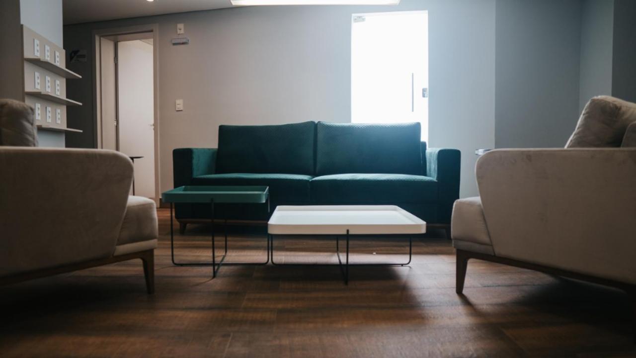Hotel Golden Inn Lafaiete Консельейру-Лафаети Экстерьер фото